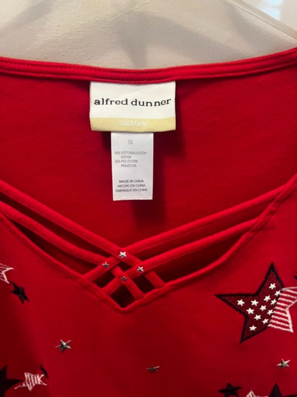 Women's Alfred Dunner Top, Red, Size 1X, Stars July 4th Theme, Ex Cond! - Picture 2 of 3